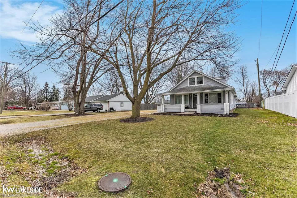 Exterior - 2287 S Riverside, East China, MI 48054 photo 5 of 19
