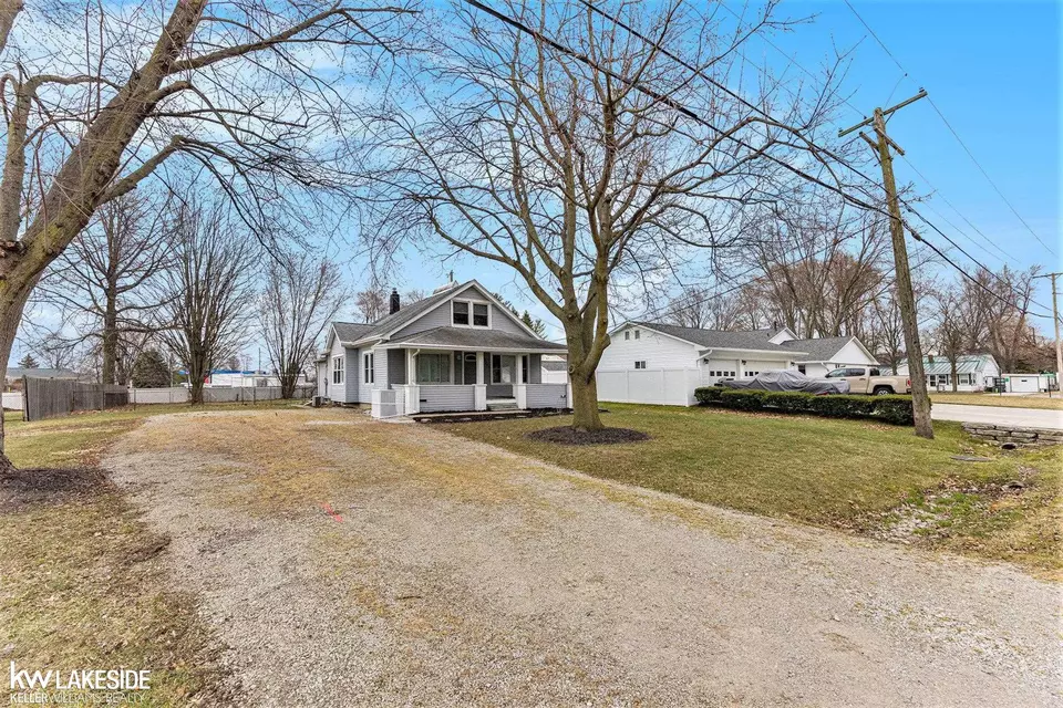 Exterior - 2287 S Riverside, East China, MI 48054 photo 6 of 19