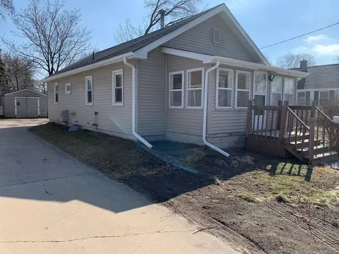 1310 Haley, Midland, MI 48640