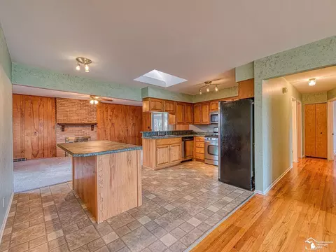 Kitchen - 211 Cranbrook, Monroe, MI 48162 photo 1 of 3