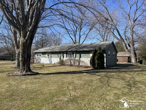 2531 Deborah, Monroe, MI 48162