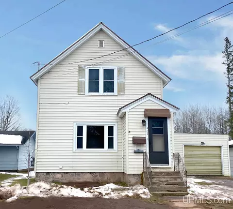 407 W Larch, Ironwood, MI 49938