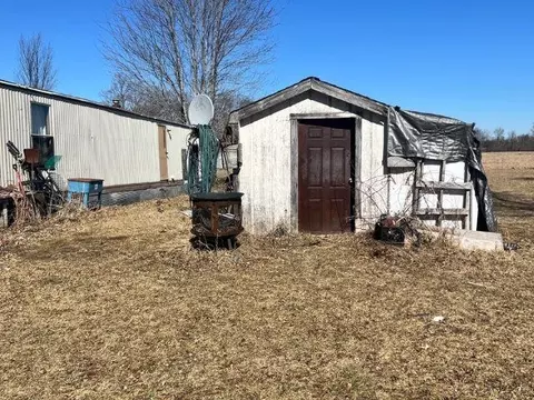 2580 N Hull, Twining, MI 48766 photo 3
