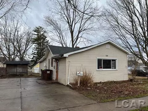 844 Caton, Adrian, MI 49221