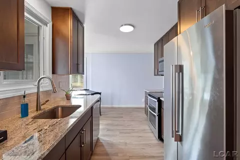 Kitchen - 604 Outer, Tecumseh, MI 49286 photo 2 of 7