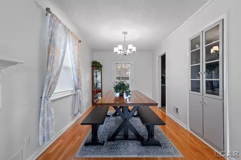 Dining - 604 Outer, Tecumseh, MI 49286 photo 3 of 4