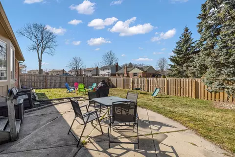 Exterior - 47307 Blueridge, Macomb, MI 48044 photo 5 of 5