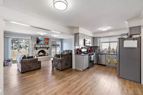 Kitchen - 47307 Blueridge, Macomb, MI 48044 photo 1 of 7