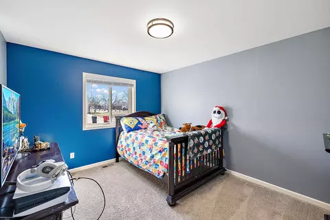 Bedroom - 47307 Blueridge, Macomb, MI 48044 photo 1 of 6