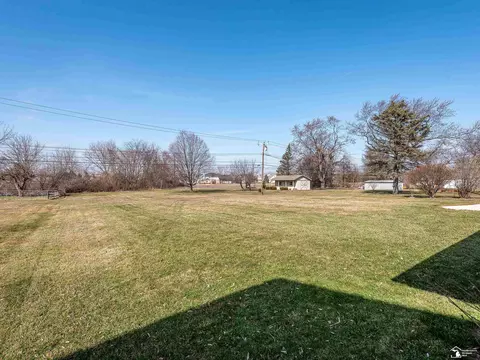 Exterior - 627 Ruff, Monroe, MI 48162 photo 3 of 7