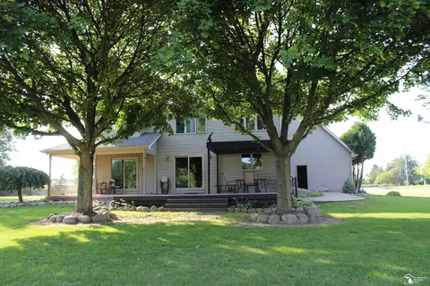 Exterior - 2420 Baldwin, Monroe, MI 48162 photo 30 of 33