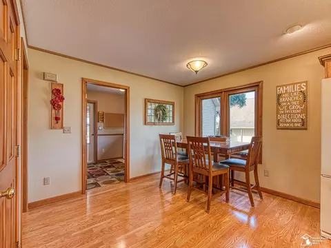 Dining - 2420 Baldwin, Monroe, MI 48162 photo 2 of 2