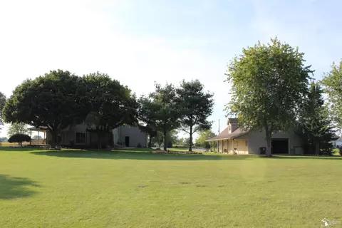 Exterior - 2420 Baldwin, Monroe, MI 48162 photo 32 of 33