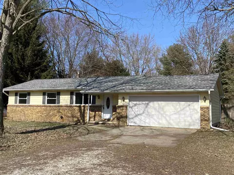 5275 Alward, Laingsburg, MI 48848