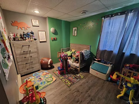 Bedroom - 16 Lawer, Ishpeming, MI 49849 photo 2 of 10