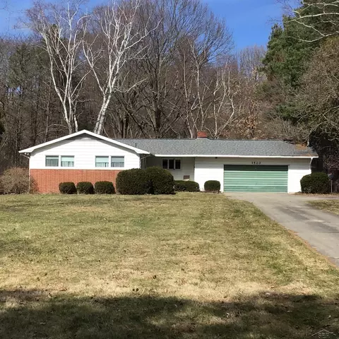 7520 Mccliggott, Saginaw, MI 48609