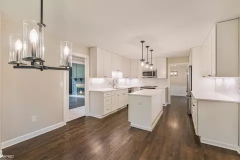 Kitchen - 3545 Hawthorne, Flint, MI 48503 photo 7 of 7