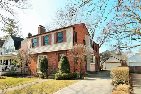 307-309 Rivard, Grosse Pointe, MI 48230
