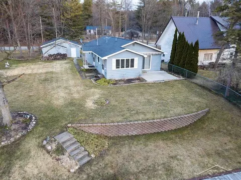 612 Paradise, Beaverton, MI 48612