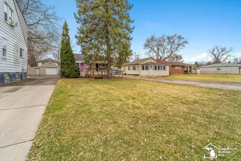 5104 Harding, Dearborn Heights, MI 48125