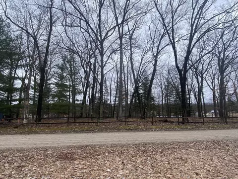 6408 Sylvan, Gladwin, MI 48624 photo 5