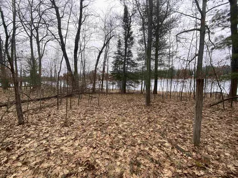 6408 Sylvan, Gladwin, MI 48624 photo 2