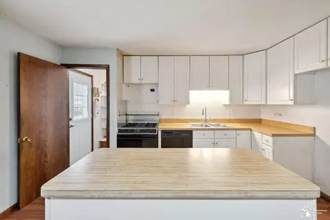 Kitchen - 7482 Bernard, Temperance, MI 48182 photo 2 of 3
