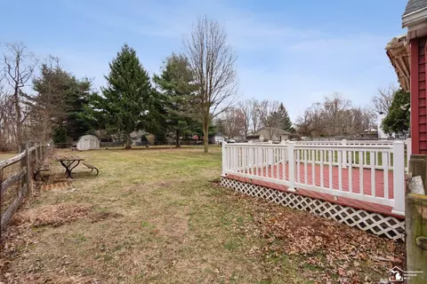 Exterior - 7482 Bernard, Temperance, MI 48182 photo 9 of 12