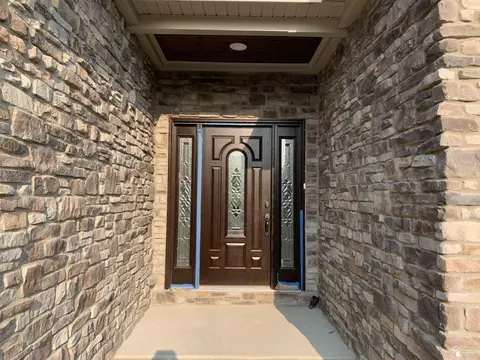 Entry Way - 314 Central Park, Monroe, MI 48162 photo 1 of 4