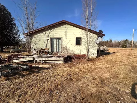 Exterior - 1013 Ritchie, Gladwin, MI 48624 photo 2 of 11