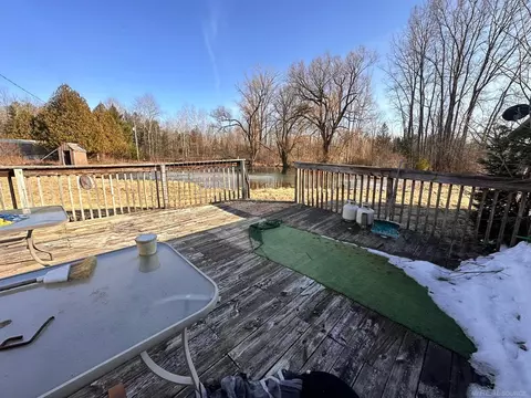 Exterior - 1013 Ritchie, Gladwin, MI 48624 photo 5 of 11