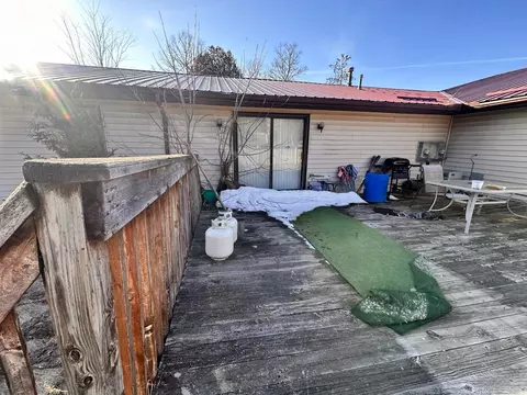 Exterior - 1013 Ritchie, Gladwin, MI 48624 photo 6 of 11
