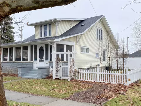 117 State, Owosso, MI 48867