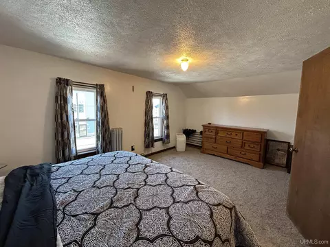 Bedroom - 220 W W Rdg, Ishpeming, MI 49849 photo 1 of 4