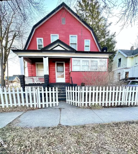 248 N Lincoln, Bay City, MI 48708