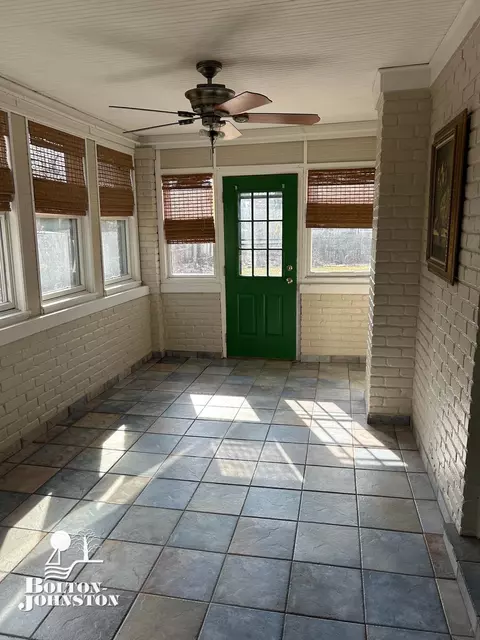 Entry Way - 1169 Buckingham Rd, Grosse Pointe Park, MI 48230 photo 4 of 6