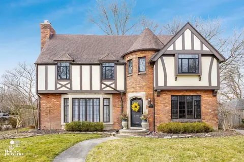 1169 Buckingham Rd, Grosse Pointe Park, MI 48230