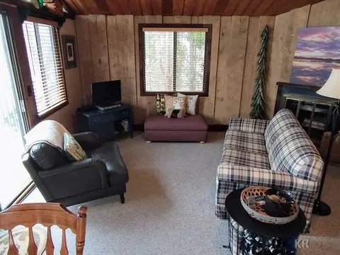 Living - 5352 King Arthurs, Gladwin, MI 48624 photo 2 of 3