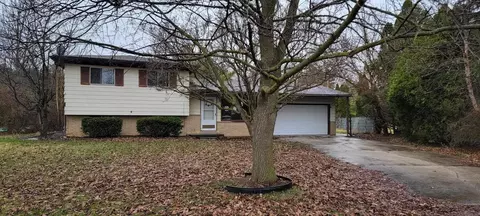 1825 Kingston, Saginaw, MI 48638