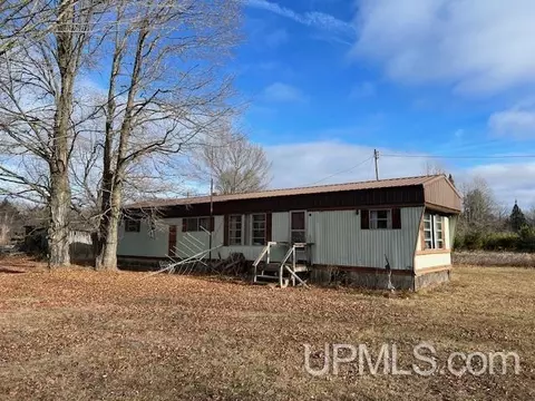 w7330 Barker Road, Amberg, WI 54102