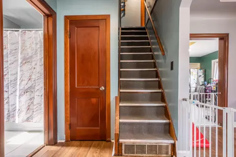 Entry Way - 22295 Gratiot, Merrill, MI 48637 photo 2 of 4