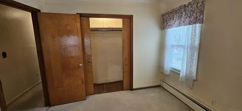 Bedroom - 8239 Studebaker, Warren, MI 48089 photo 2 of 2