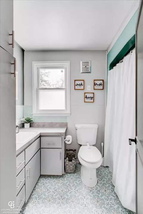 Bath - 6536 Bricker, Greenwood, MI 48006 photo 1 of 7