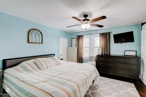 Bedroom - 6536 Bricker, Greenwood, MI 48006 photo 3 of 5