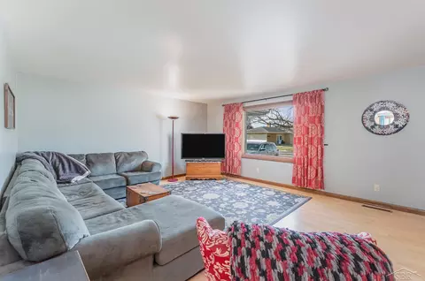 Living - 39 Auch, Sebewaing, MI 48759 photo 1 of 4