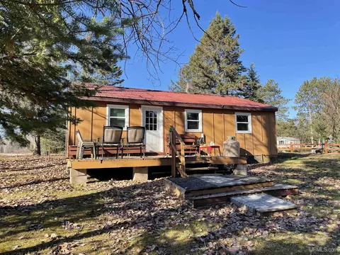 n17276 Verheyen Lane, Pembine, WI 54156