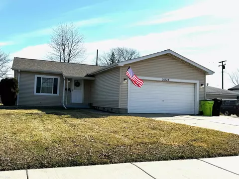 25124 Fern, Roseville, MI 48066