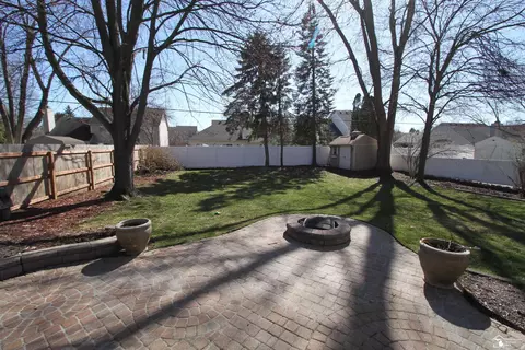 Exterior - 374 Cranbrook, Monroe, MI 48162 photo 5 of 7