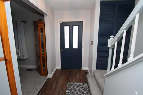 Entry Way - 374 Cranbrook, Monroe, MI 48162 photo 1 of 1