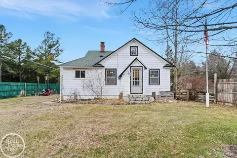 298 S Us 23, Harrisville, MI 48740